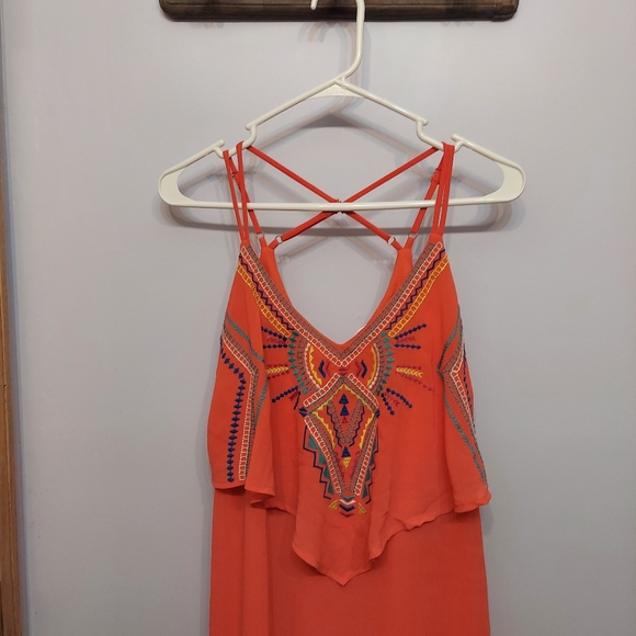 Boho flowy maxi dress embroidery criss cross back - Picture 8 of 9